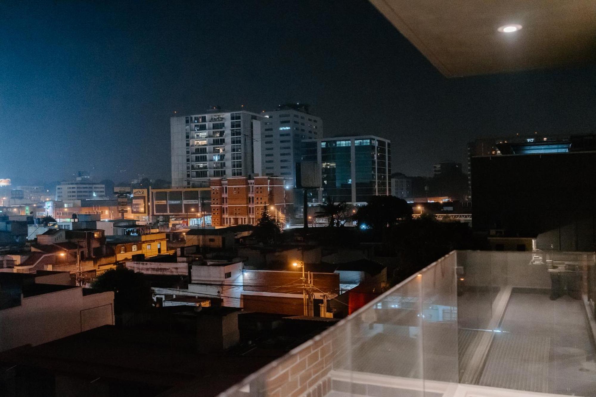 Apartamento Exclusivo Ciudad De Guatemala Zona 10 Экстерьер фото
